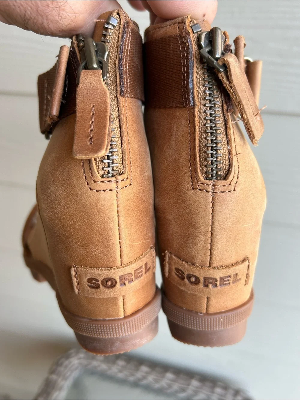 New! Womens SOREL Joanie II Leather Ankle Strap Wedge Sandals sz 7